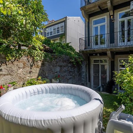 Host Wise - Homely Noble Flats - Garden & Jacuzzi OOporto Esterno foto