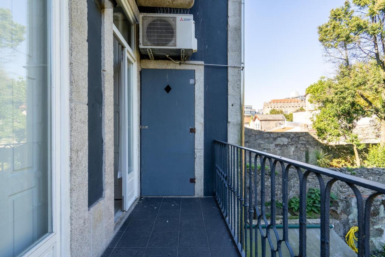 Host Wise - Homely Noble Flats - Garden & Jacuzzi OOporto Esterno foto