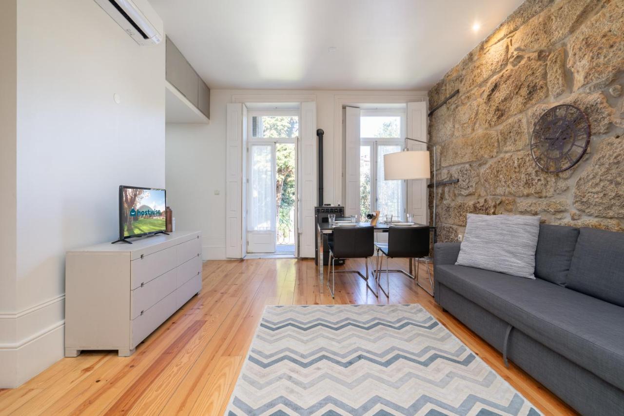 Host Wise - Homely Noble Flats - Garden & Jacuzzi OOporto Esterno foto